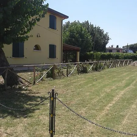 Agriturismo La Valle Agroturismo